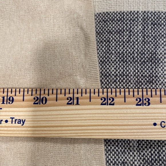 J.Crew 100% Cashmere Sweater Tank Vest Beige Medium soft - Picture 6 of 10